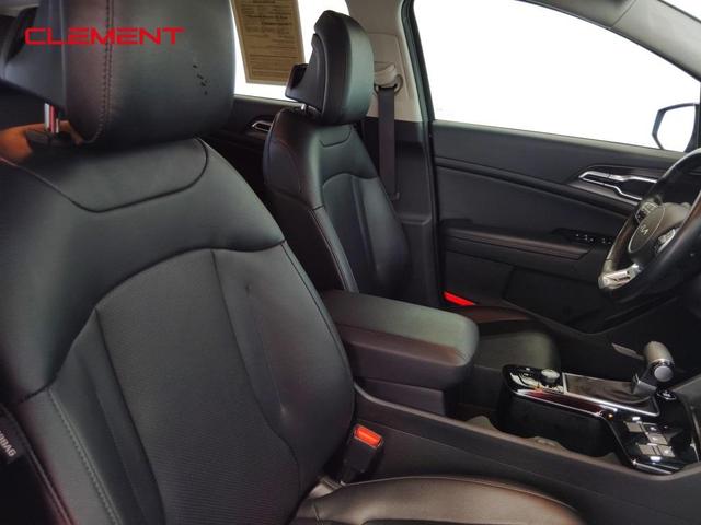 Photo of 2023 Ebony Black Kia Sportage
