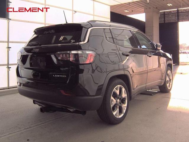 Photo of 2019 Diamond Black Jeep Compass