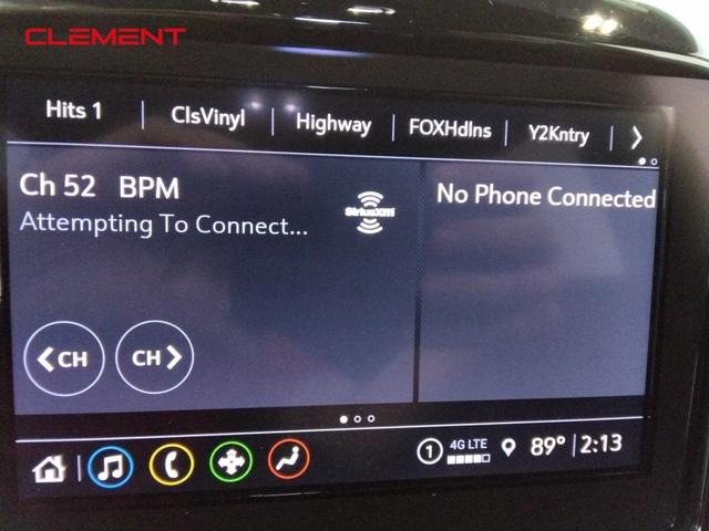 Photo of 2023 Summit White Chevrolet Traverse