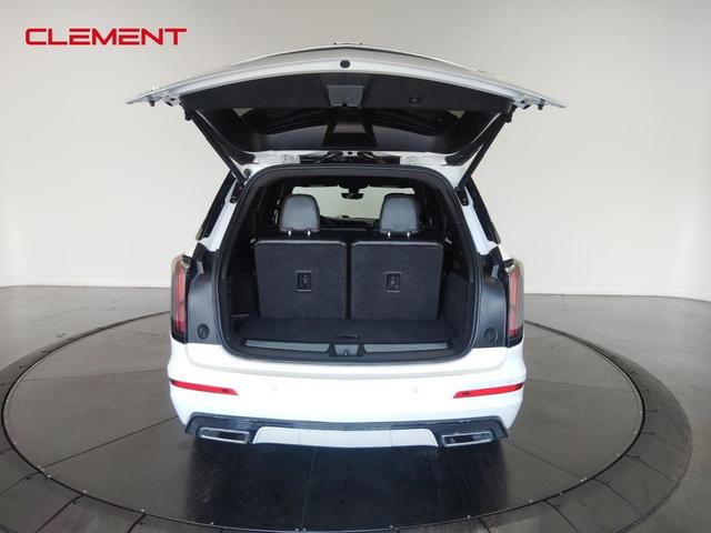 Photo of 2021 Crystal White Tri-Coat Cadillac XT6
