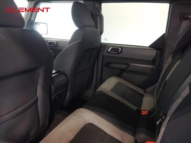 Photo of 2022 Velocity Blue Metallic Ford Bronco