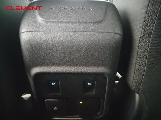 Photo of 2022 Velocity Blue Metallic Ford Bronco