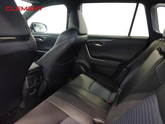 Photo of 2022 Blue Toyota RAV4 Hybrid