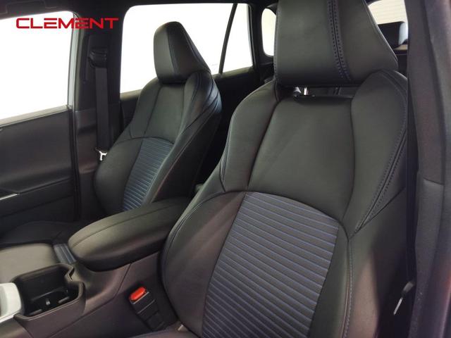 Photo of 2022 Blue Toyota RAV4 Hybrid