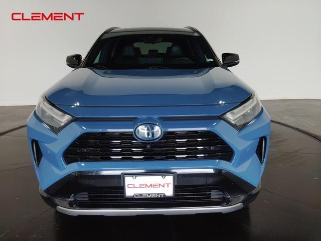 Photo of 2022 Blue Toyota RAV4 Hybrid