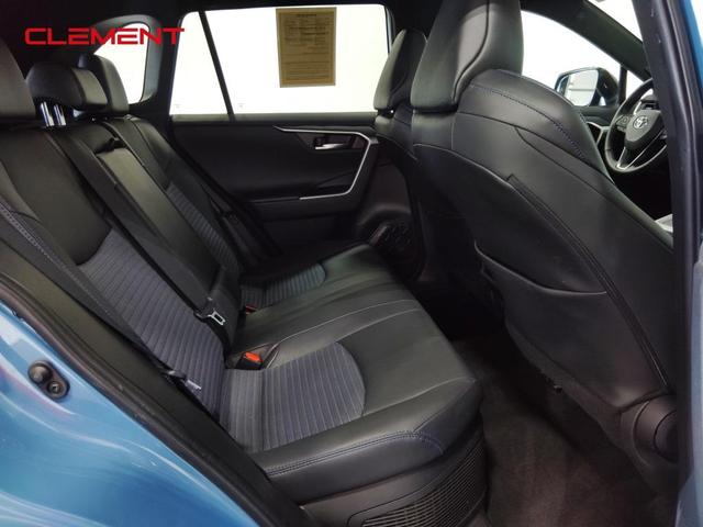 Photo of 2022 Blue Toyota RAV4 Hybrid