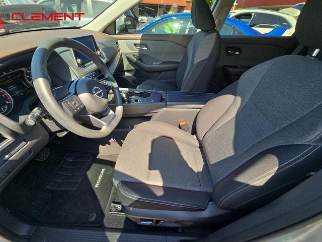 Photo of 2023 Brilliant Silver Metallic Nissan Rogue