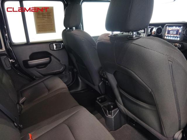 Photo of 2021 Black Clearcoat Jeep Wrangler Unlimited