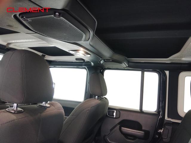 Photo of 2021 Black Clearcoat Jeep Wrangler Unlimited