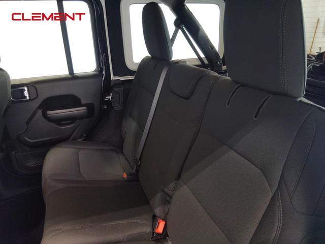 Photo of 2021 Black Clearcoat Jeep Wrangler Unlimited