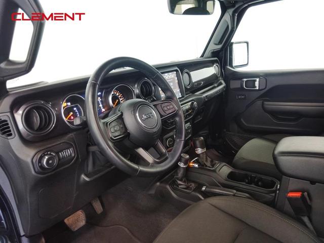 Photo of 2021 Black Clearcoat Jeep Wrangler Unlimited