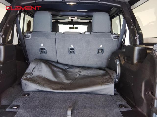 Photo of 2021 Black Clearcoat Jeep Wrangler Unlimited
