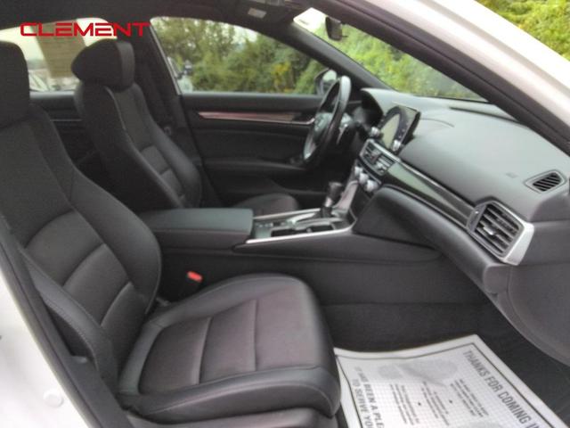 Photo of 2021 Platinum White Pearl Honda Accord