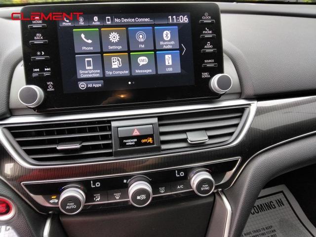 Photo of 2021 Platinum White Pearl Honda Accord