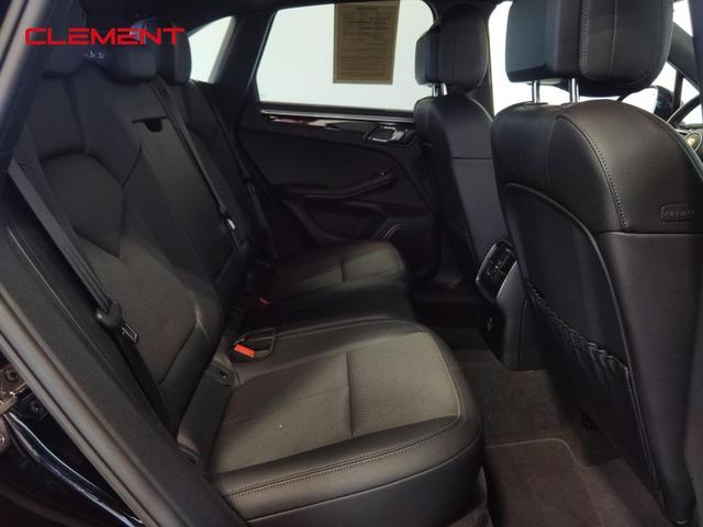 Photo of 2022 Black Porsche Macan