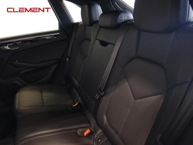Photo of 2022 Black Porsche Macan