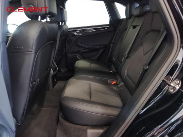 Photo of 2022 Black Porsche Macan