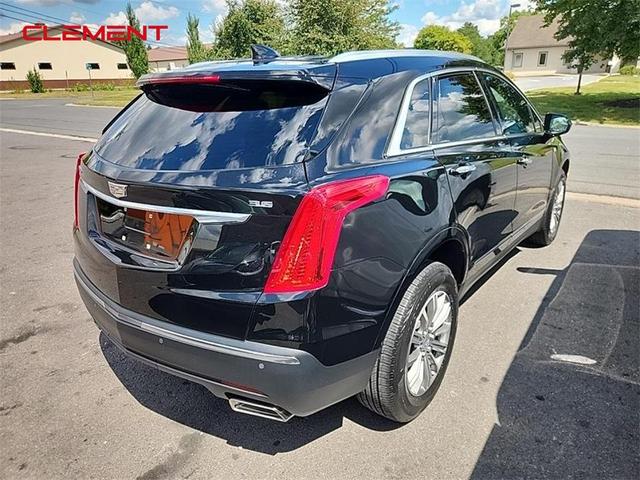 Photo of 2019 Stellar Black Metallic Cadillac XT5