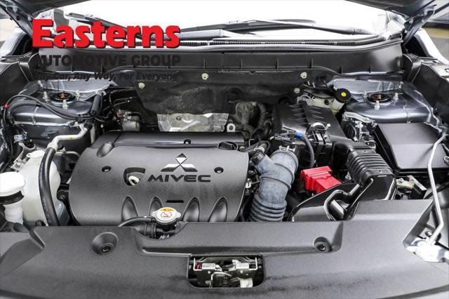 Photo of 2024 Mercury Gray Metallic Mitsubishi Outlander Sport