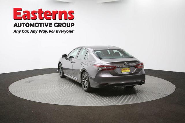 Photo of 2023 Predawn Gray Mica Toyota Camry