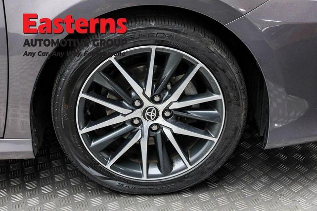 Photo of 2023 Predawn Gray Mica Toyota Camry