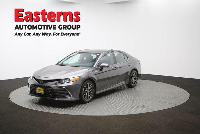 Photo of 2023 Predawn Gray Mica Toyota Camry