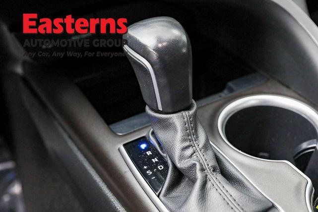 Photo of 2023 Predawn Gray Mica Toyota Camry