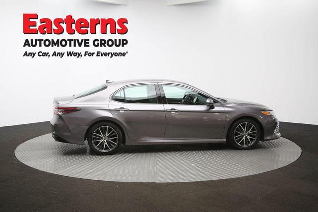 Photo of 2023 Predawn Gray Mica Toyota Camry