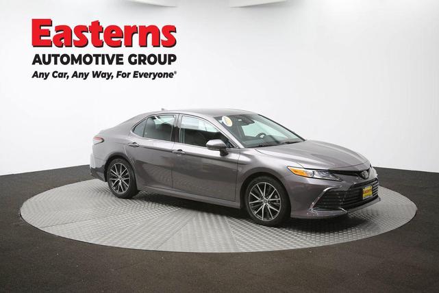 Photo of 2023 Predawn Gray Mica Toyota Camry