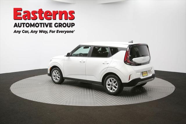 Photo of 2024 Snow White Pearl Kia Soul