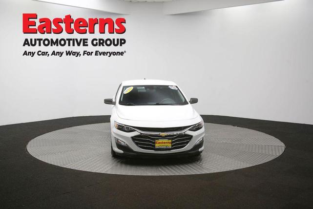 Photo of 2023 Summit White Chevrolet Malibu