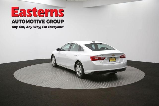 Photo of 2023 Summit White Chevrolet Malibu
