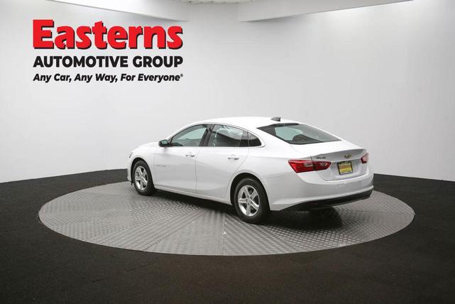 Photo of 2023 Summit White Chevrolet Malibu