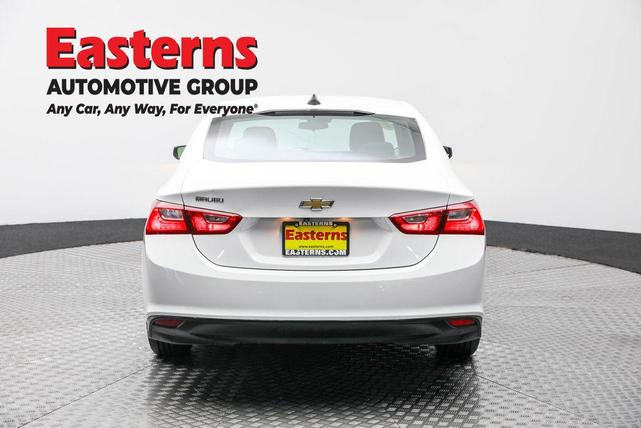 Photo of 2023 Summit White Chevrolet Malibu