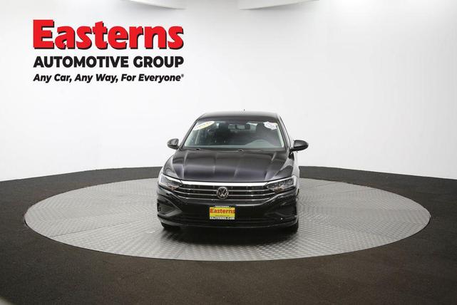 Photo of 2021 Deep Black Volkswagen Jetta