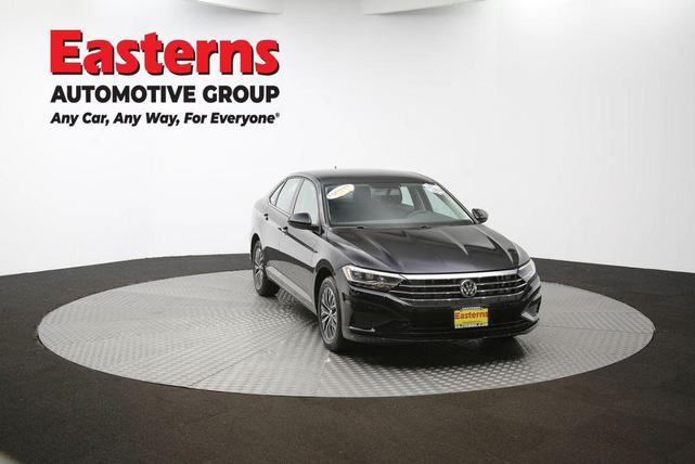 Photo of 2021 Deep Black Volkswagen Jetta
