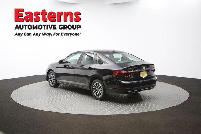 Photo of 2021 Deep Black Volkswagen Jetta