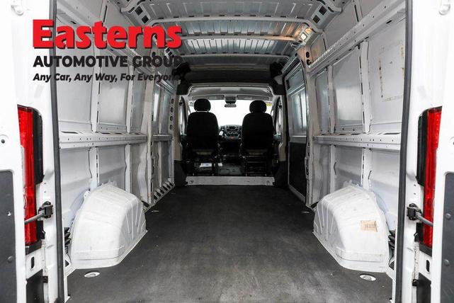 Photo of 2021 Bright White Clearcoat RAM ProMaster 2500