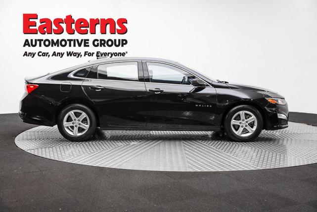 Photo of 2023 Mosaic Black Metallic Chevrolet Malibu