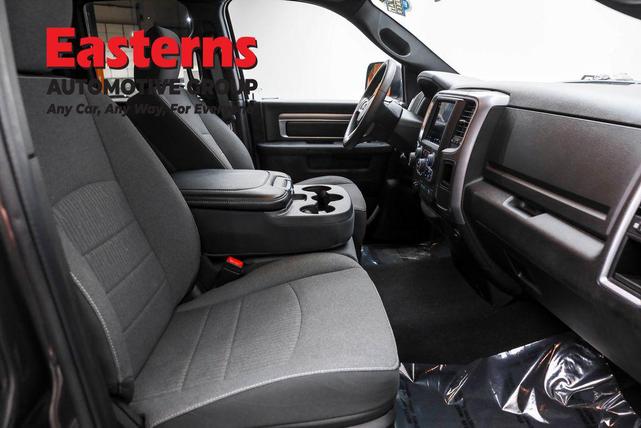 Photo of 2021 Granite Crystal Metallic Clearcoat RAM 1500 Classic