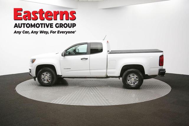 Photo of 2018 Summit White Chevrolet Colorado