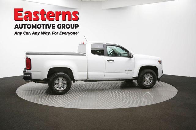 Photo of 2018 Summit White Chevrolet Colorado
