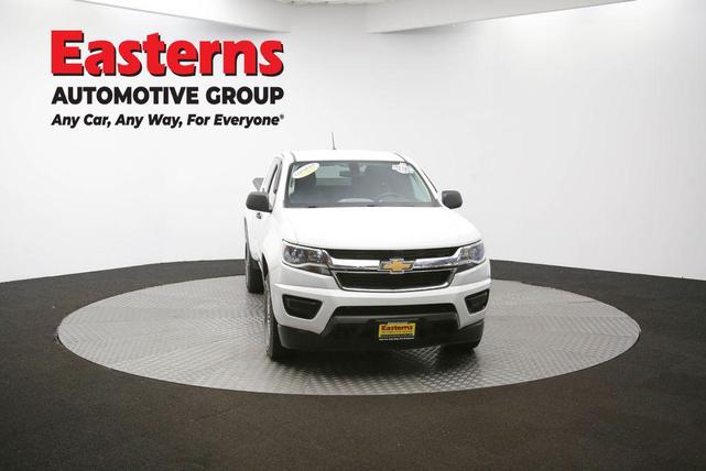 Photo of 2018 Summit White Chevrolet Colorado