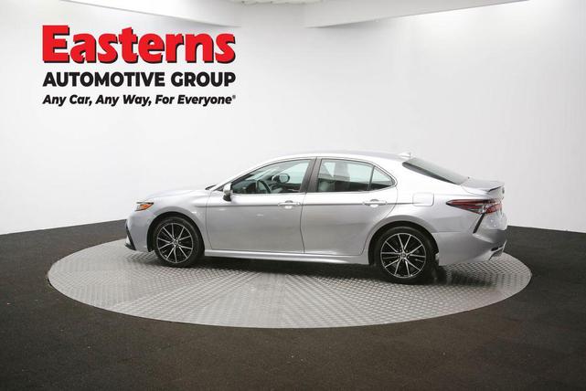 Photo of 2022 Celestial Silver Metallic Toyota Camry