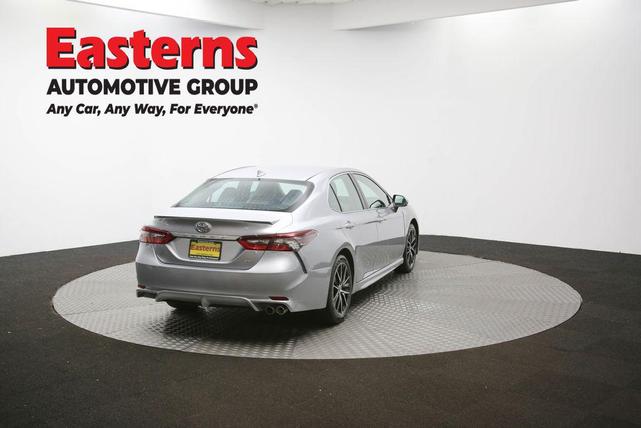 Photo of 2022 Celestial Silver Metallic Toyota Camry