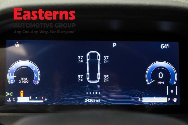 Photo of 2021 Diamond Black Crystal Pearlcoat Jeep Grand Cherokee L