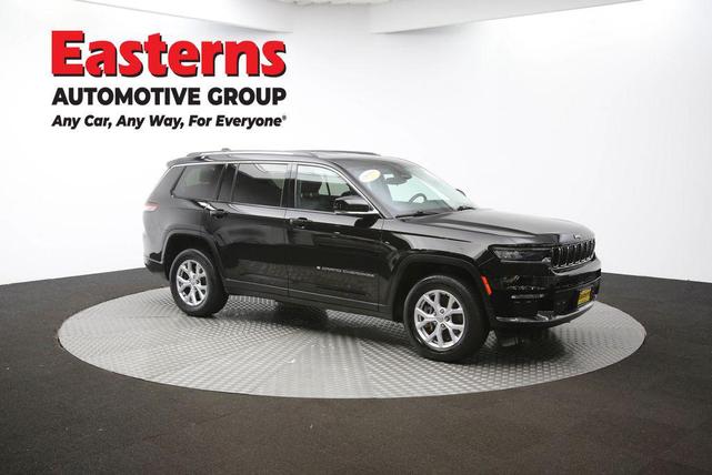 Photo of 2021 Diamond Black Crystal Pearlcoat Jeep Grand Cherokee L