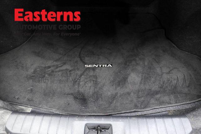 Photo of 2021 Aspen White Tricoat Nissan Sentra