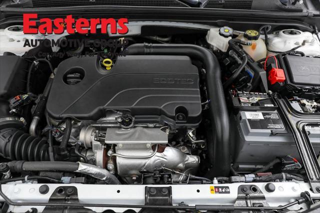 Photo of 2023 Summit White Chevrolet Malibu