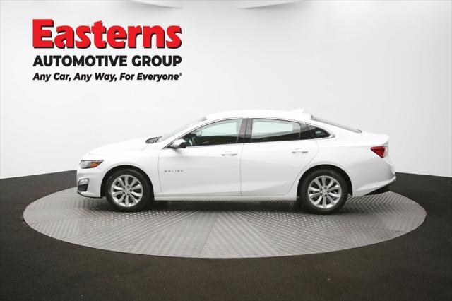 Photo of 2023 Summit White Chevrolet Malibu